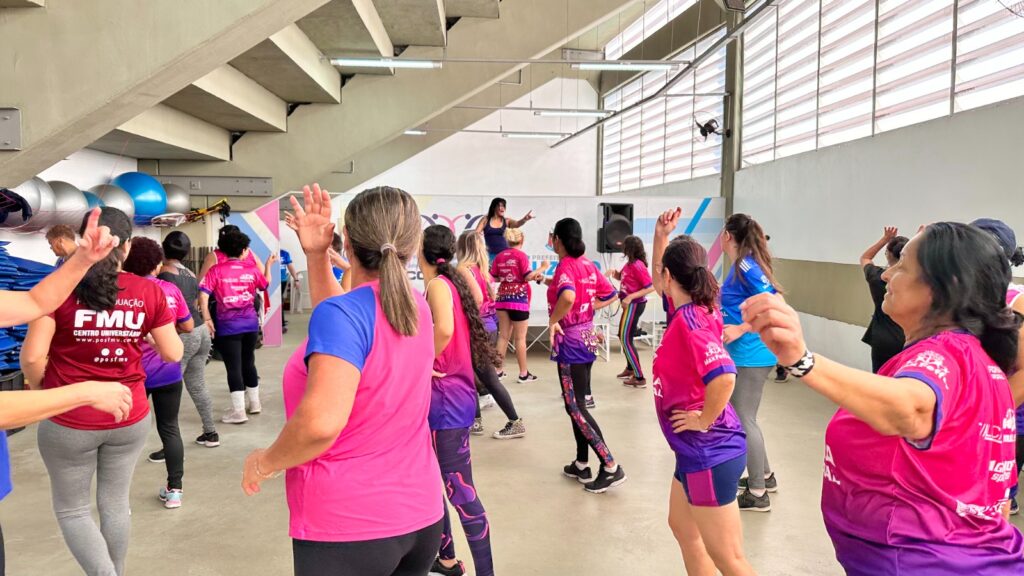 Arena Suzano concentra o atendimento para os participantes do projeto que promove atividades físicas e qualidade de vida. (Foto: Luana Bergamini/Secop Suzano)