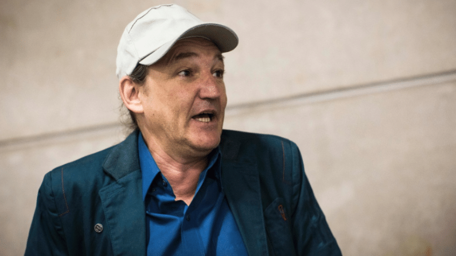 Marquito sofreu o acidente enquanto pilotava sua motocicleta em São Paulo; equipes médicas monitoram a evolução do quadro clínico. (Foto: Reprodução/Redes Sociais)