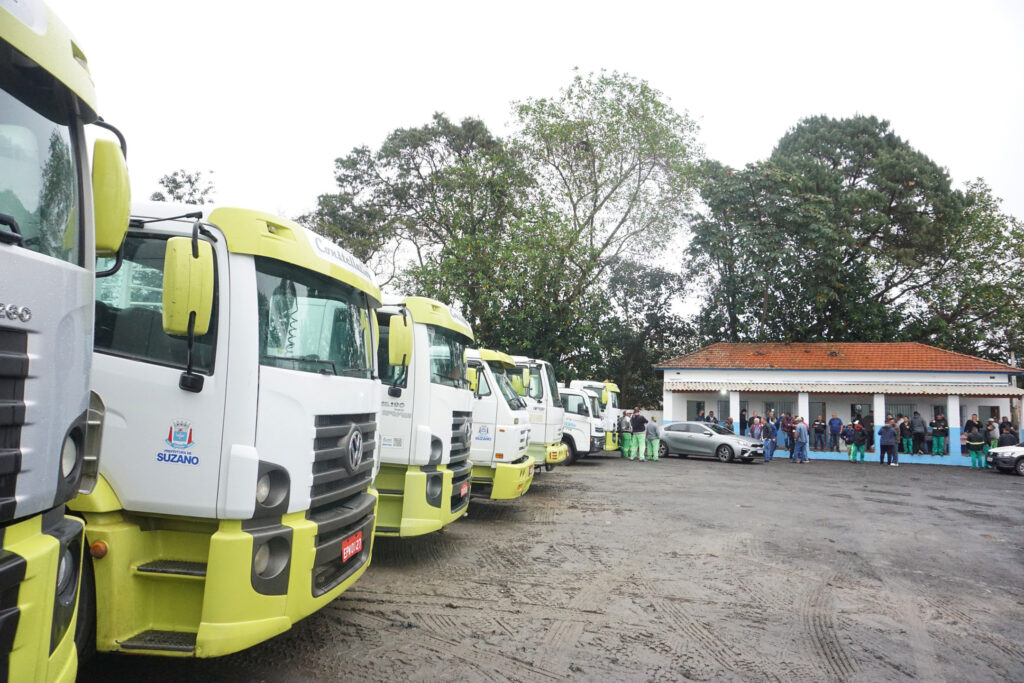 Prefeito Pedro Ishi detalha as frentes de trabalho do novo projeto que reforçará a zeladoria e o cuidado com as regiões de Suzano. (Foto: Divulgação/Prefeitura de Suzano)