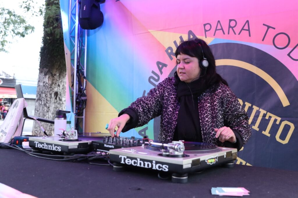 Encontro inédito em Itaquaquecetuba abrirá espaço para a troca de experiências e performances de DJs da região. (Foto: Divulgação/Secretaria de Cultura)