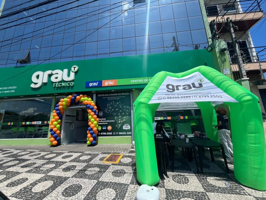 Grau Técnico