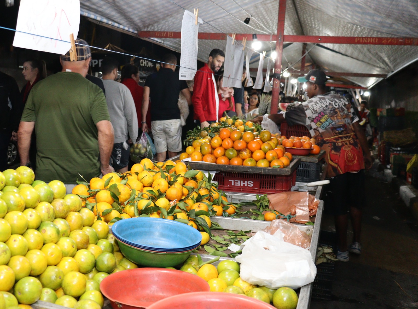 SECRETARIA DE GOVERNO DE SUZANO INAUGURA SEXTA FEIRA NOTURNA MUNICIPAL NO CIDADE MIGUEL BADRA
